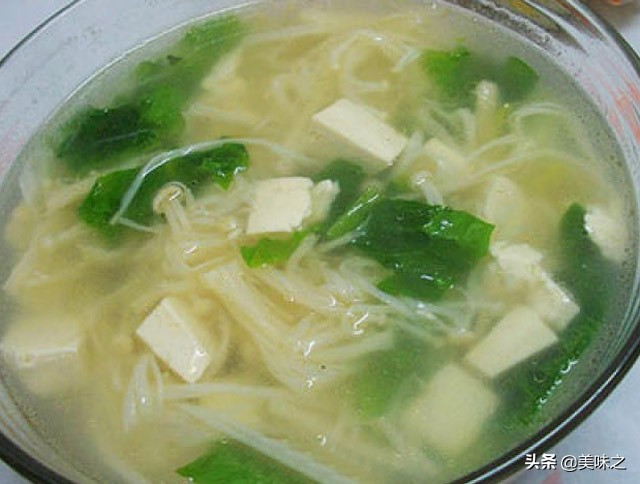 外面卖的养生豆腐汤怎么做,豆腐汤的8种家常做法简单