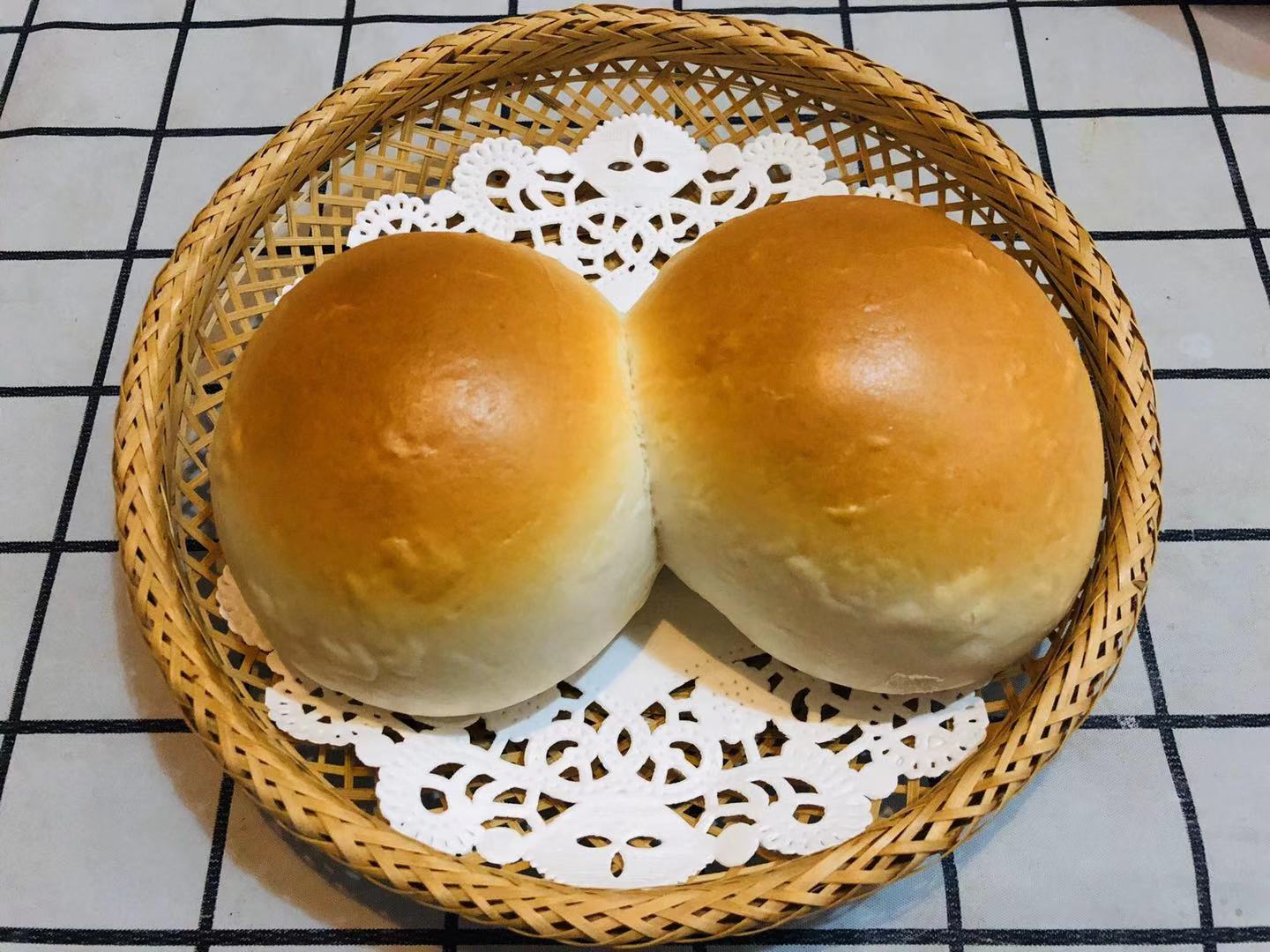 朋友说这是北京最好吃的馒头店，我不信，吃了之后就俩字“真香”