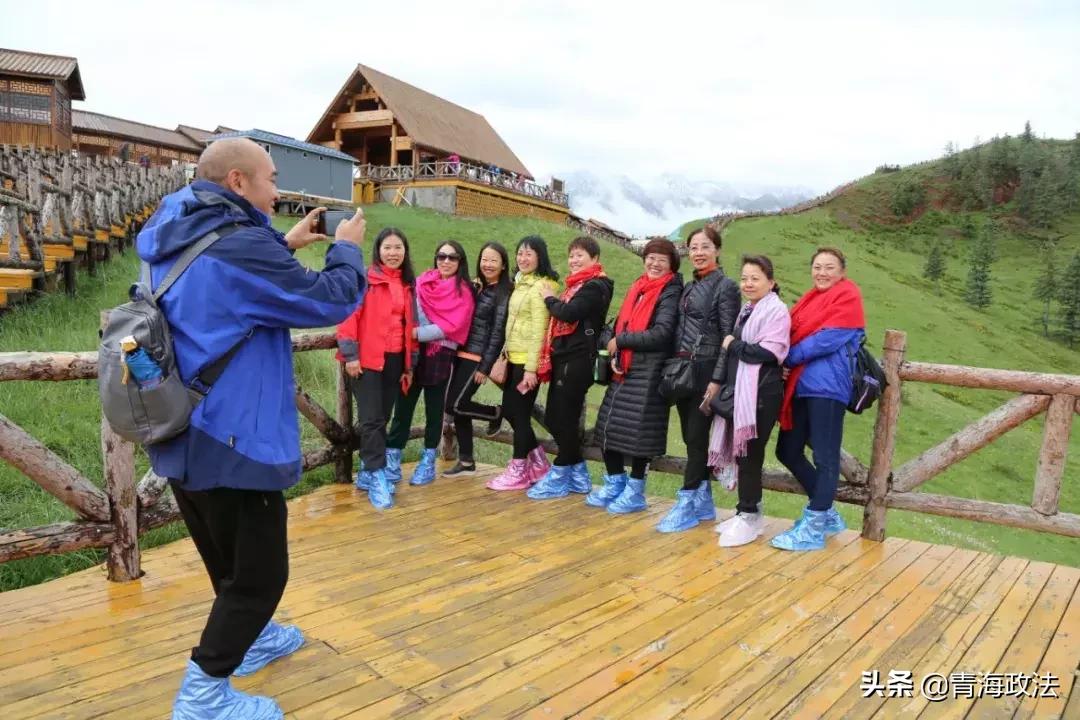 今昔生活对比视频,今昔对比展现脱贫攻坚变化