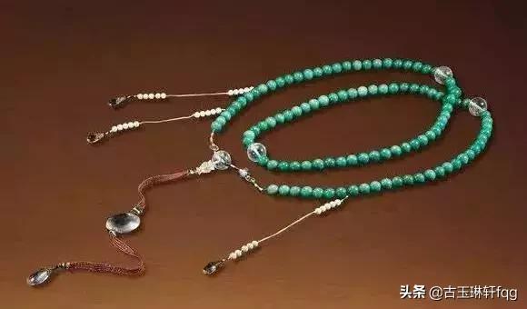 皇上身上的朝珠多少钱,皇帝的天价宝贝电视剧