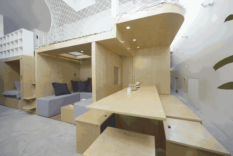 北京40㎡夹缝学区房挤下6口人，准备生二胎，女婿只能睡折叠床