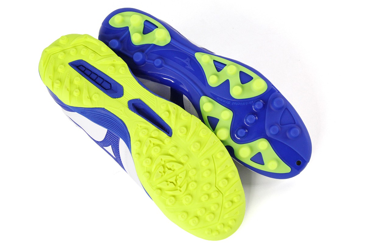 美津浓morelia2和3对比,靠的是口碑拼的是质量