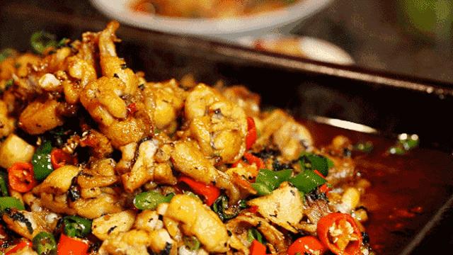 预存99再送99无门槛优惠券,预存999送999