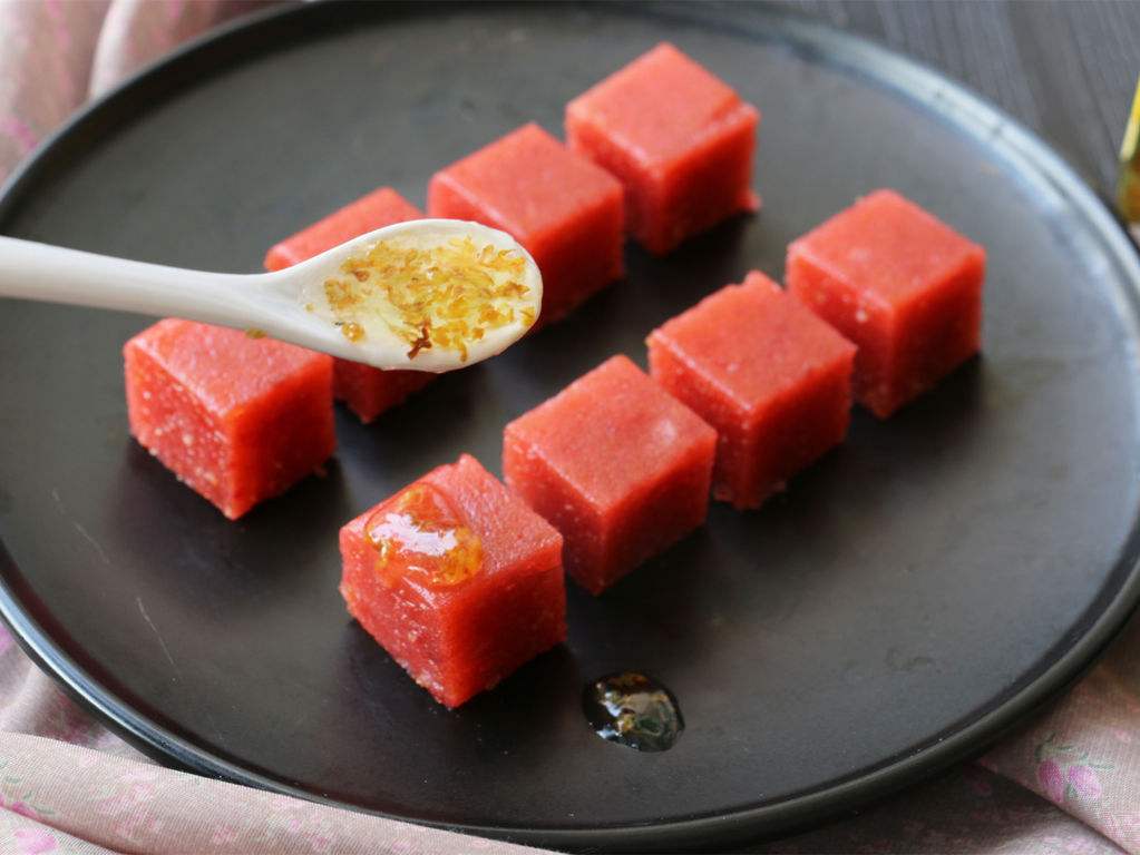 山楂糕酸的,山楂糕特酸咋吃