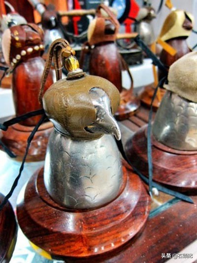 阿拉伯土豪宠物鸟,中东土豪的宠物