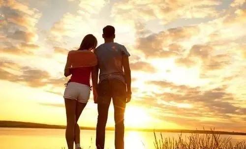 异地恋男友有前任怎么办,异地恋男朋友有了新欢