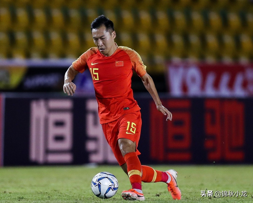 详细分析中国中场,中国男足的中场