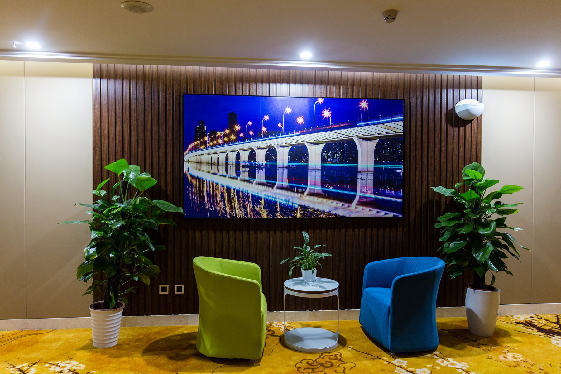 武汉哪里吃螃蟹风景最好,武汉人去青岛玩的地方