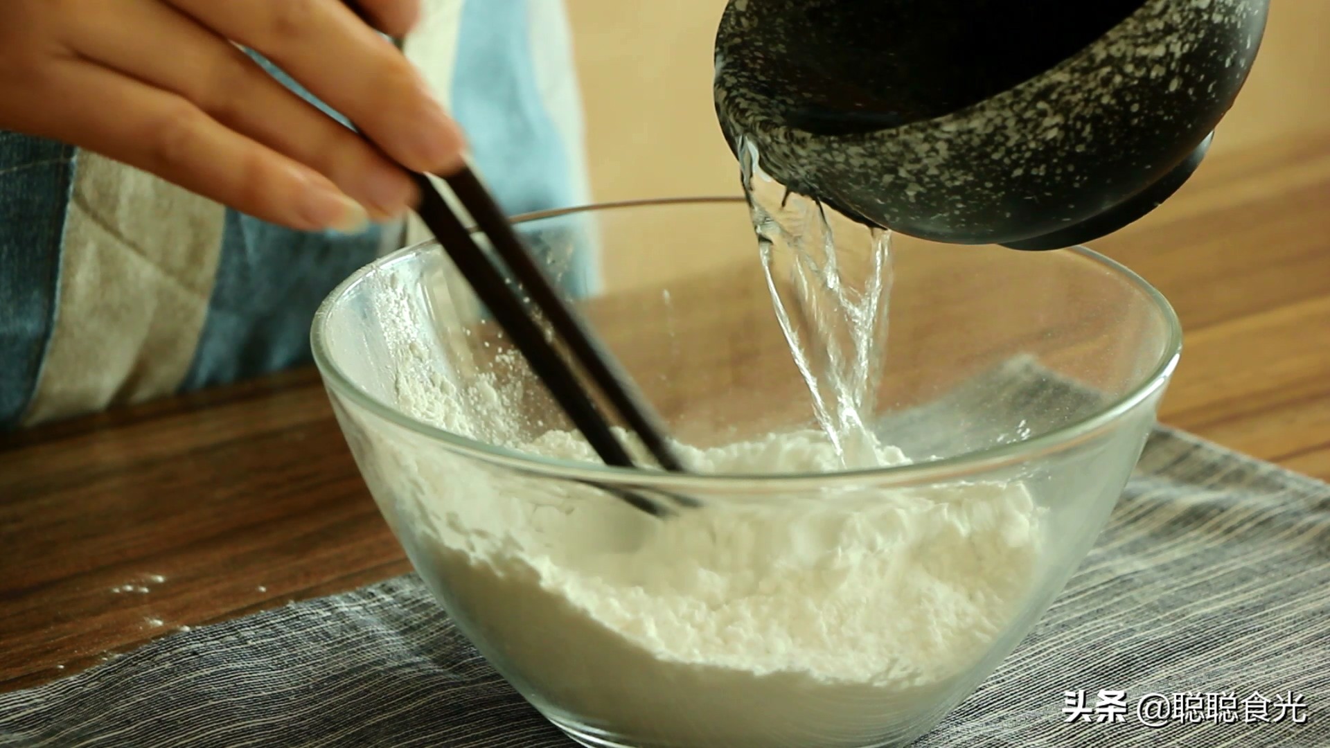 东北拉皮淀粉比例,拉皮的做法用什么面粉