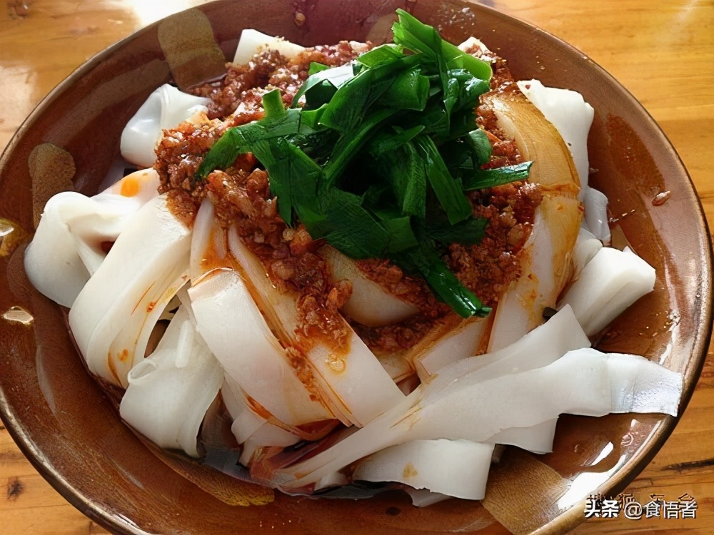 云南特色小吃吃法大全 (云南正宗美味小吃做法)