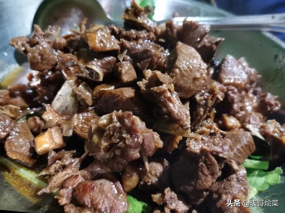 为什么提到狗肉禁食,从古至今狗肉一直都是美食吗