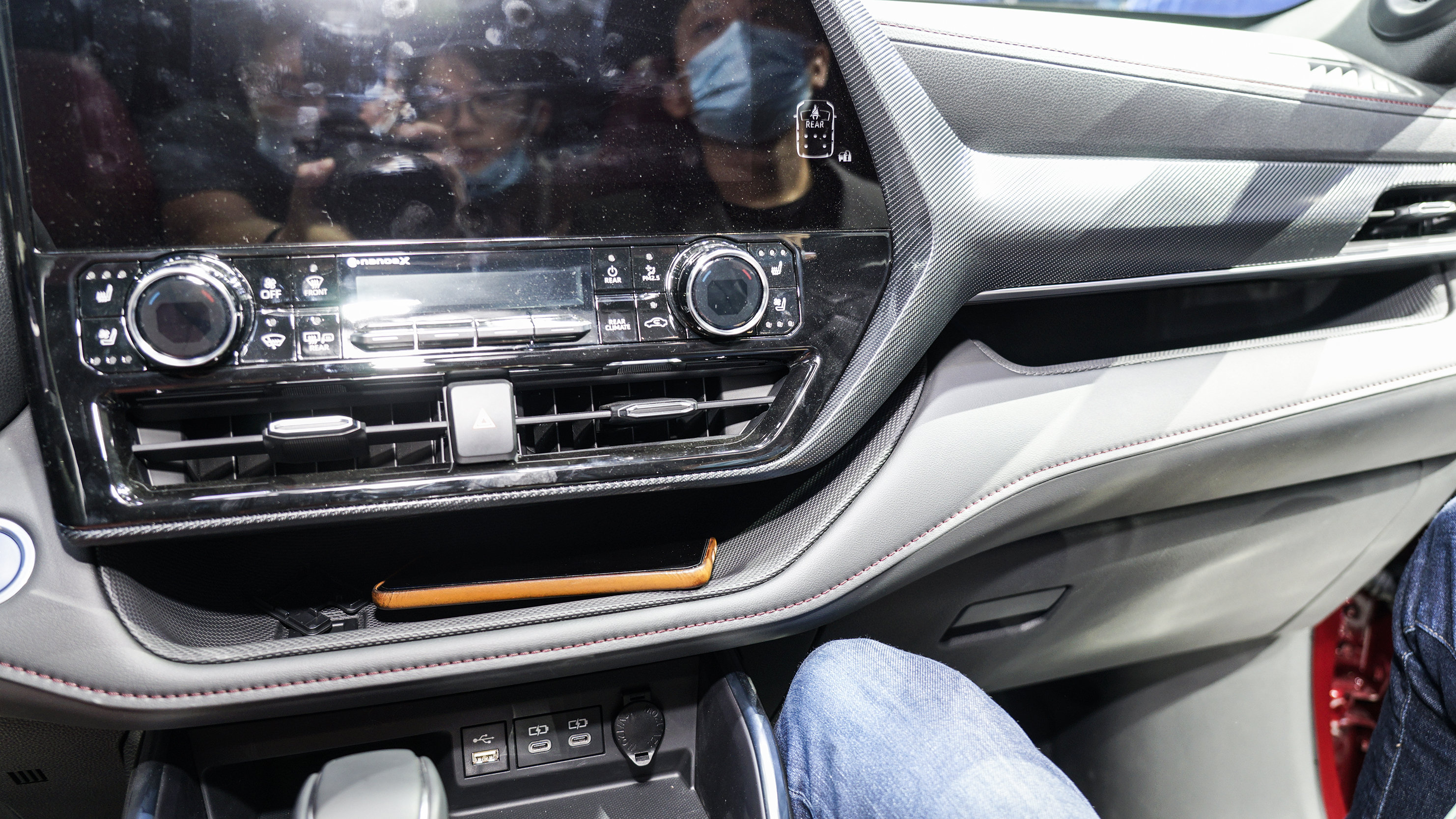 新汉兰达2017款四驱豪华版,全新汉兰达正式亮相