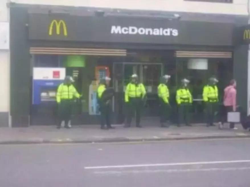 美国麦当劳吃油条,麦当劳卖油条视频