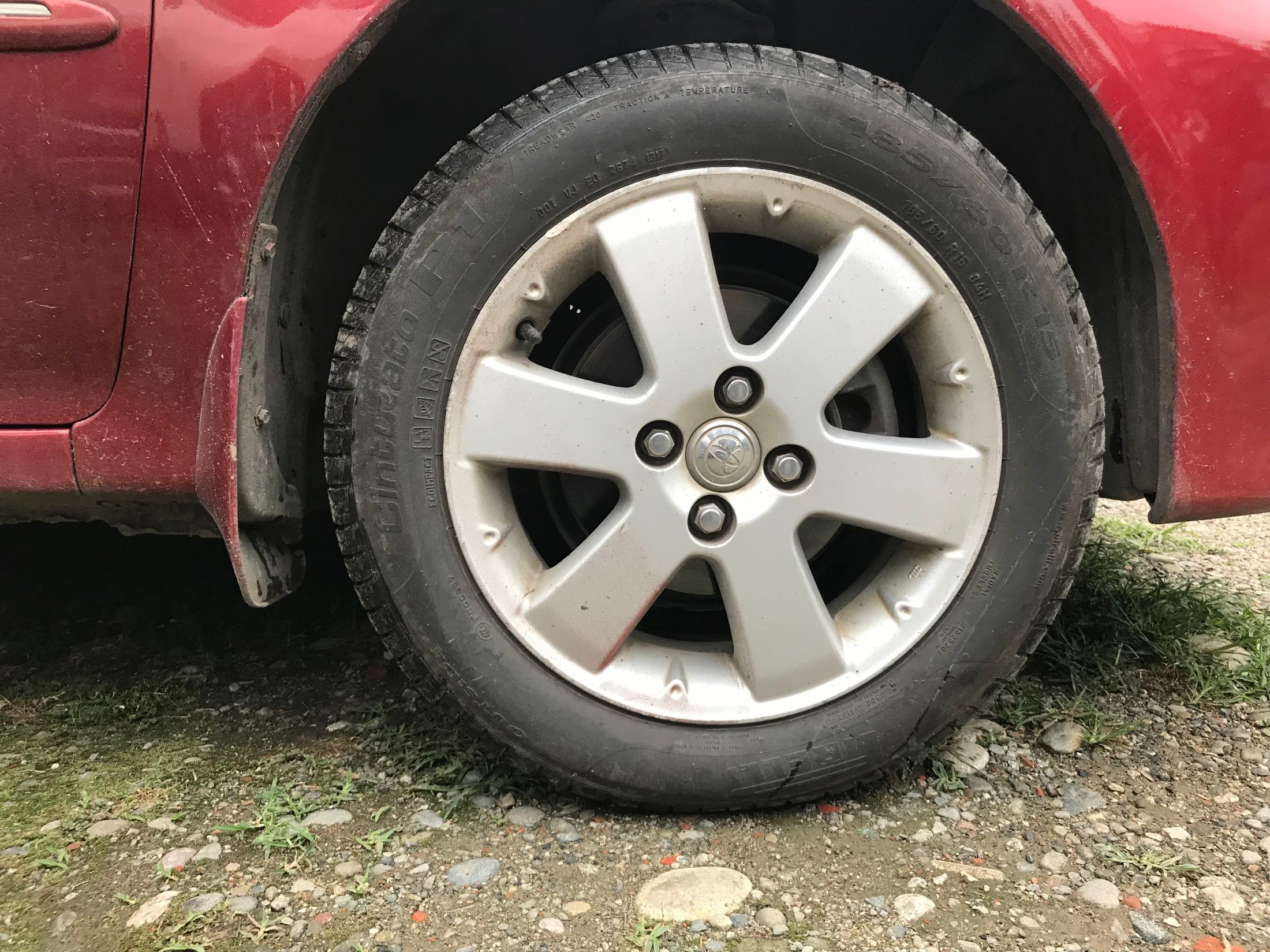 十年丰田威驰二手车值得买吗,一万块钱的车体验