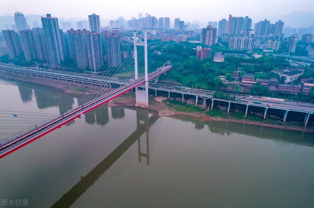 重庆丨一座光影城市，盘点重庆的美女帅哥明星，肖战还不能代表