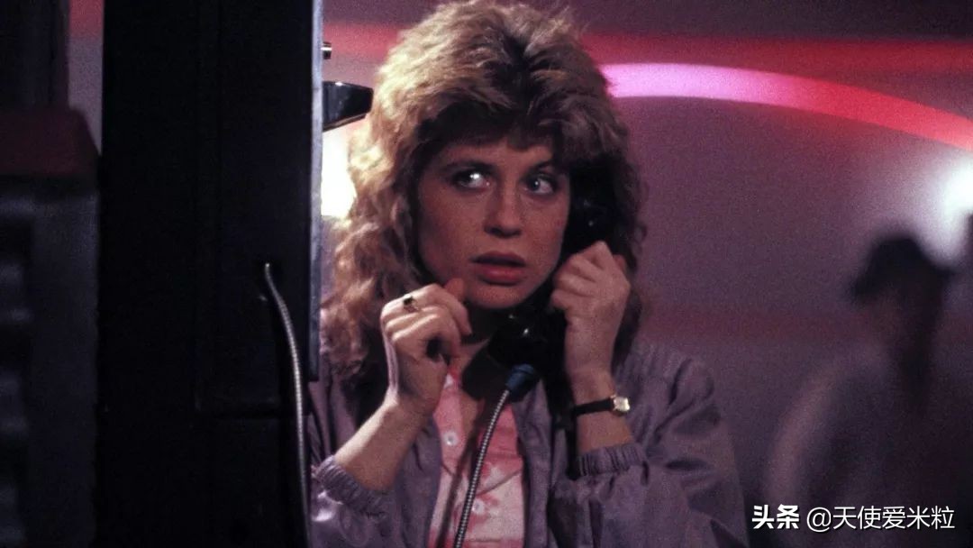 “你这该死的金属混蛋!”等了28年就为终结者的莎拉·康纳说这话