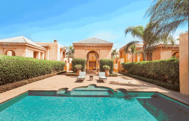 一晚80000，历时10年，耗资33亿的上海安缦，...