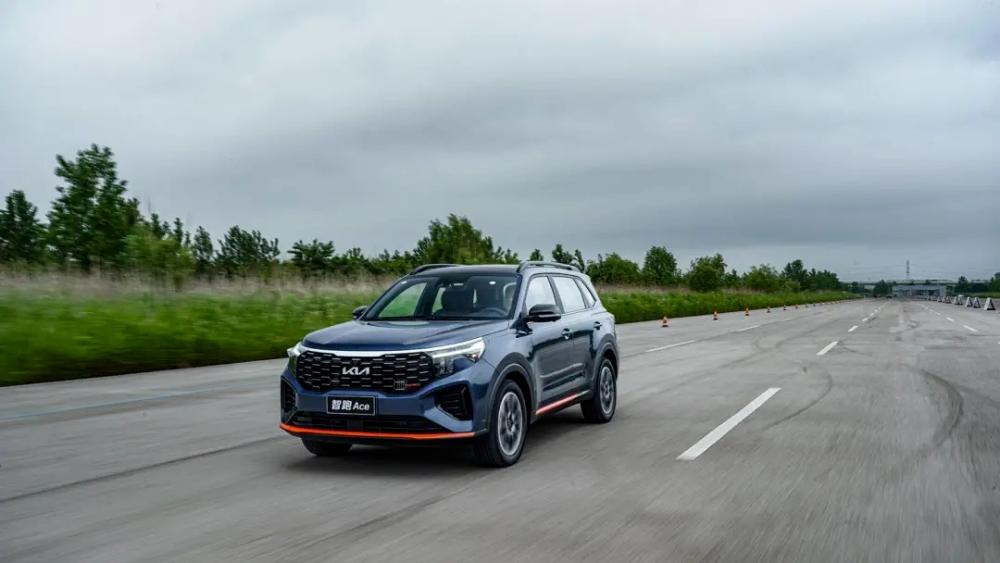 “ACE”，绝非浪得虚名｜起亚智跑：携“天花板”级动力强势回归