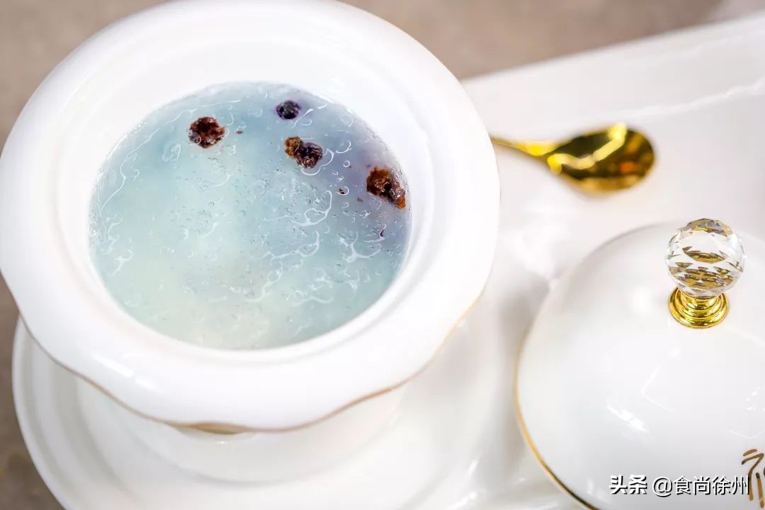 徐州这小哥堪比李佳琦，调出“神仙水”我喝完后再不用美颜相机