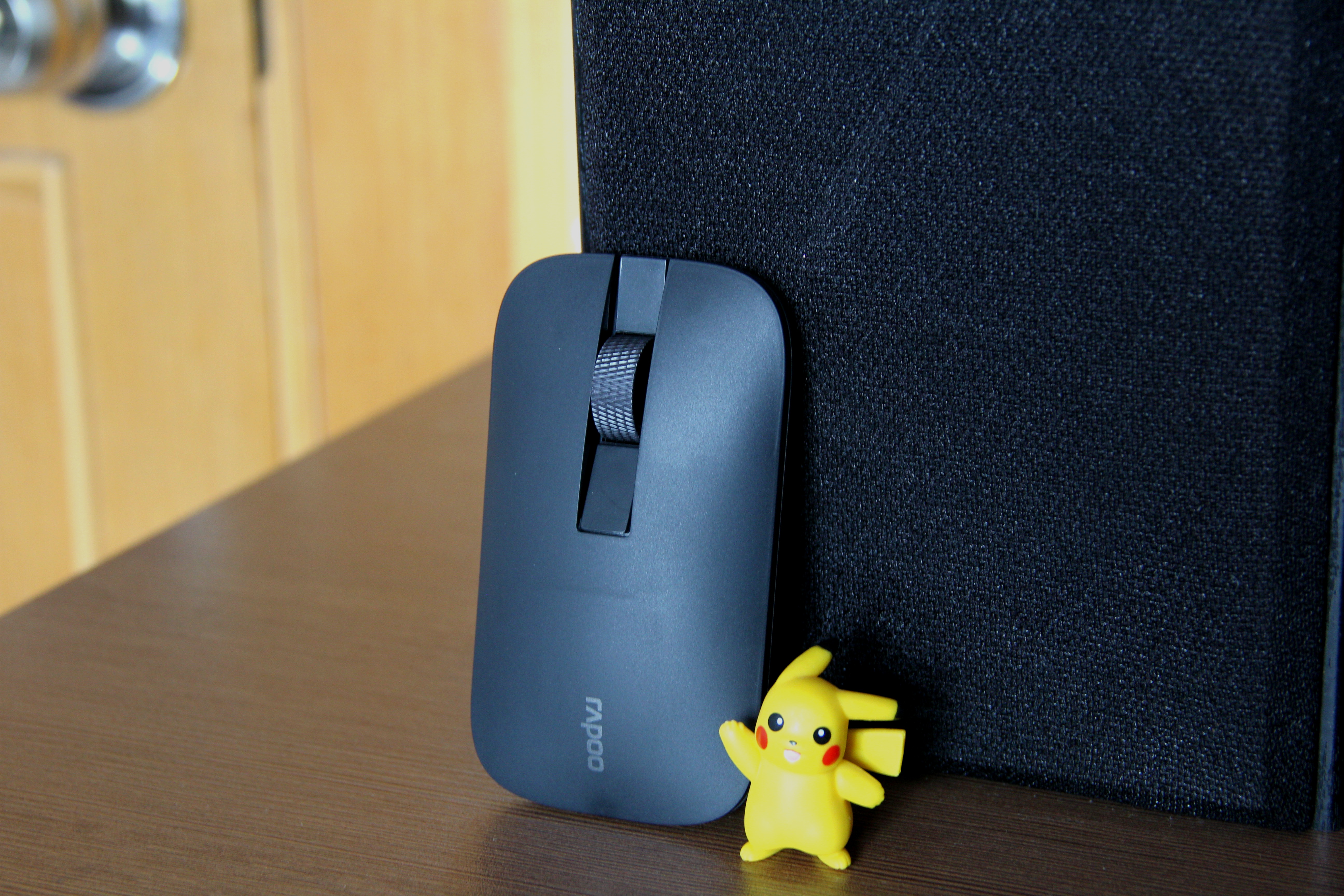 办公鼠标雷柏570,雷柏m550和m700哪个好