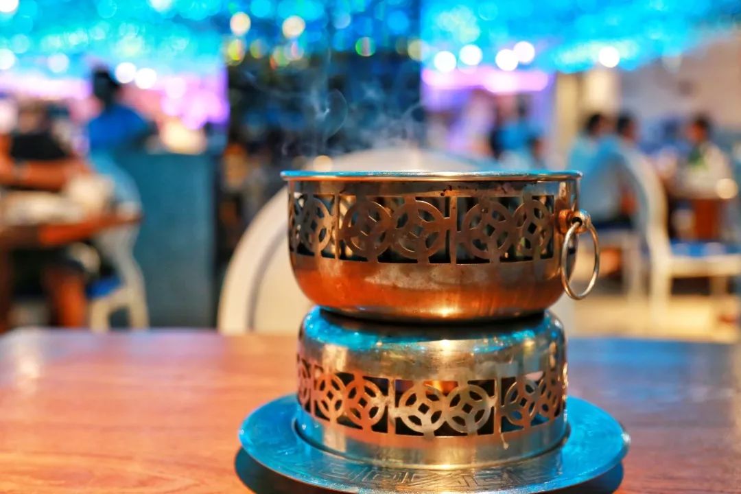 城市酒店好还是民宿好,度假酒店与城市酒店