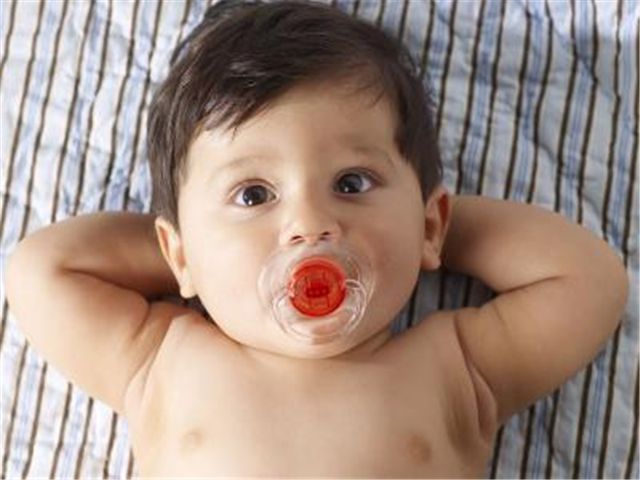 六个月宝宝如何戒掉夜奶,六个月宝宝如何戒掉奶睡