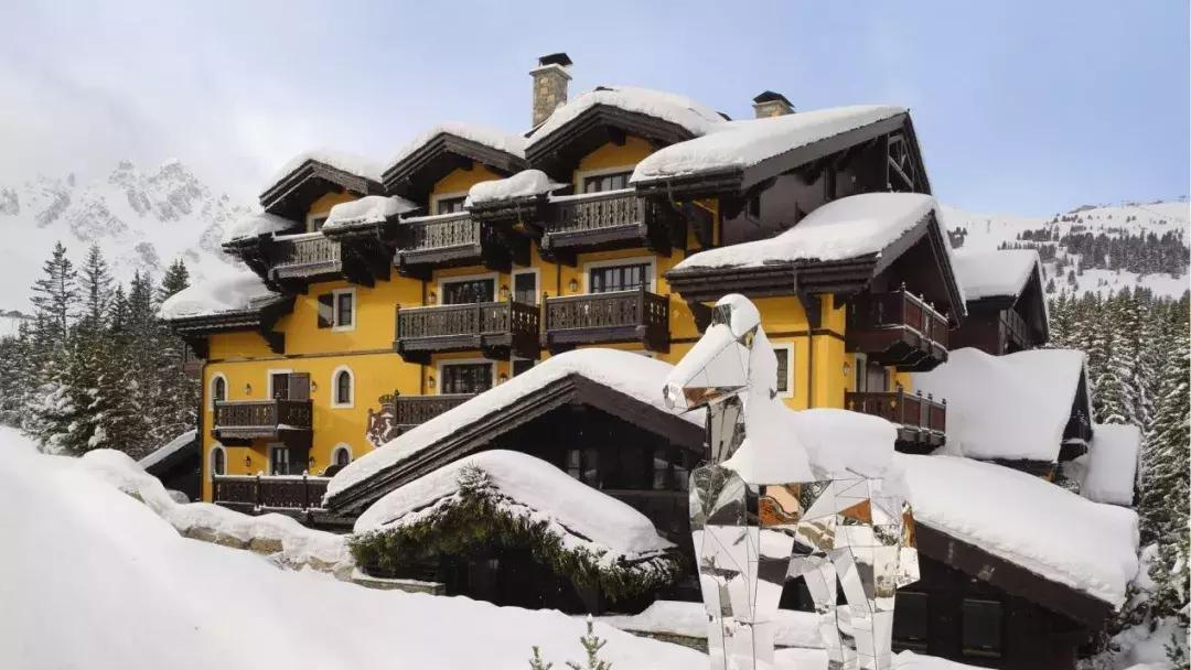 当LVMH、Fendi开始造酒店，安缦都要敬三分