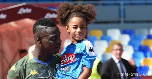 英超王牌球员喜当爹,英超球员当爸爸