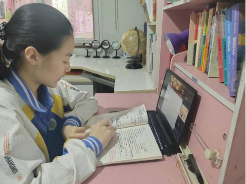 家校联动同心抗击疫情,家校携手战疫情凝心聚力育未来