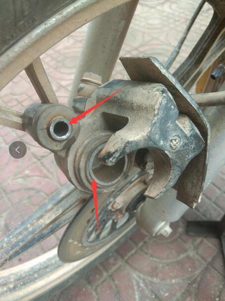 修车师傅忽略了一个细节，导致这辆豪爵125太子车没力