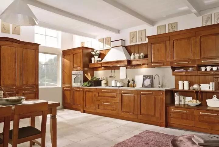 橱柜用实木多层板好还是颗粒板好,橱柜用不锈钢好还是实木多层板好