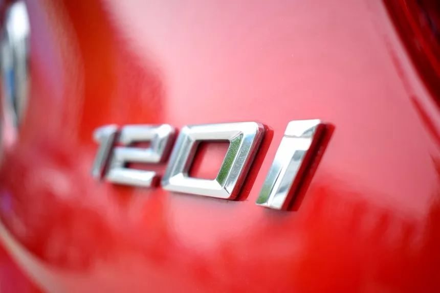 车手宝马,2015款宝马120i领先型