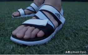今夏最流行的凉鞋竟然都是透明的,今夏最值得入手的一款凉鞋