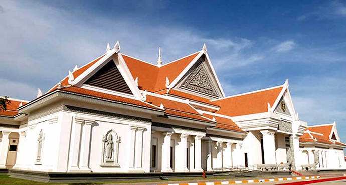 去柬埔寨好不好,去柬埔寨不进园区危险吗