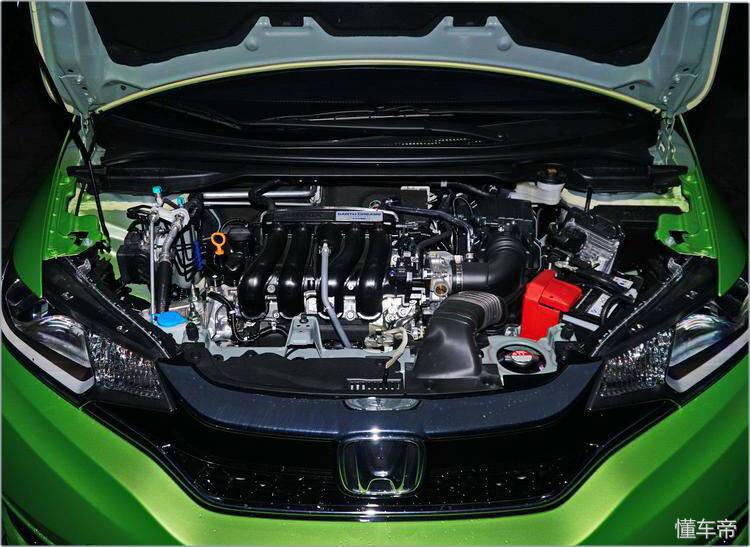 飞度车的缺点和优点,飞度神车值得购买吗