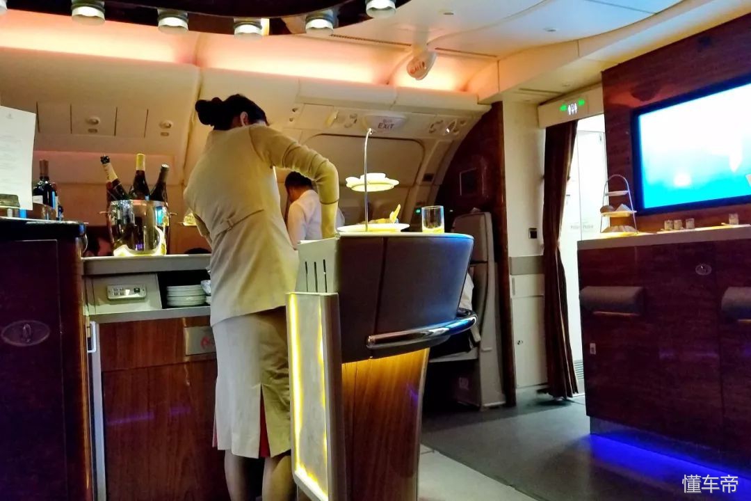 厉害了海航787 实测海航深圳北京商务舱
