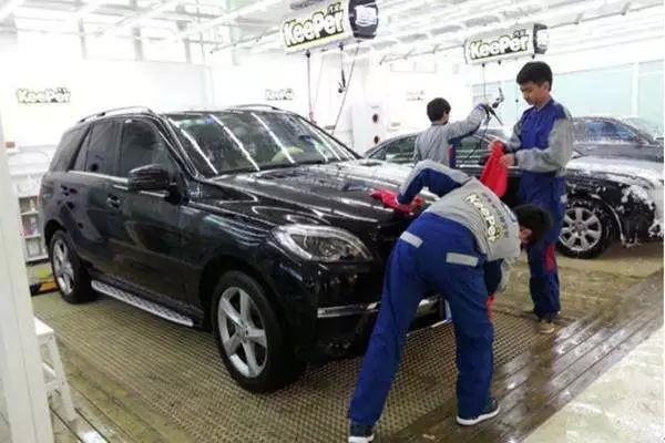 修车去4s店靠谱还是修理厂,修车4s店是按最好的修吗