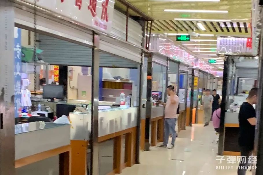 极客修被查震动手机维修界，有人薅苹果羊毛，有人与华为内鬼勾结