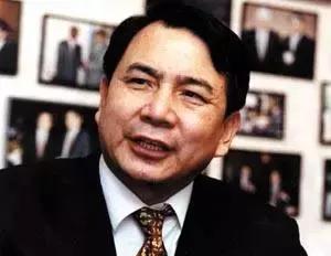 中国第一批超级豪车车主背后故事让人唏嘘不已