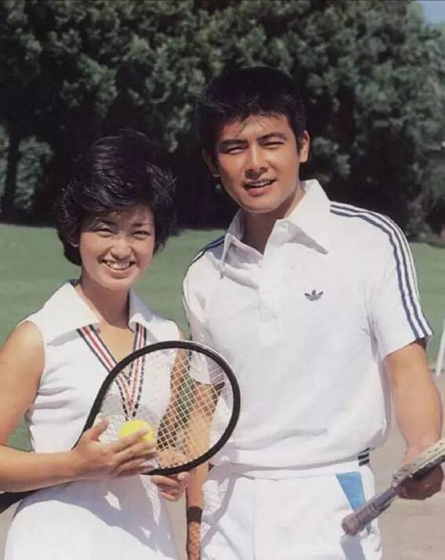 山口百惠为什么让人们念念不忘,山口百惠漂亮吗