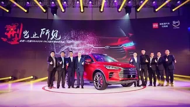 范冰冰阿玛尼高定,范冰冰造型师品牌大秀