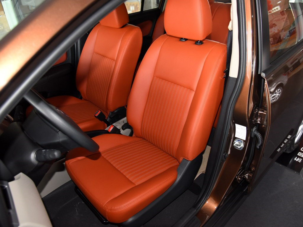 启辰r50最新款,最新款启辰r50