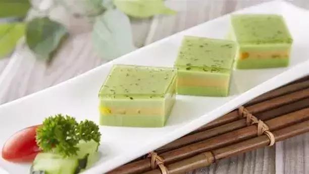 广州地铁8号线哪个站内有吃的,广州地铁8号线北延广州北站