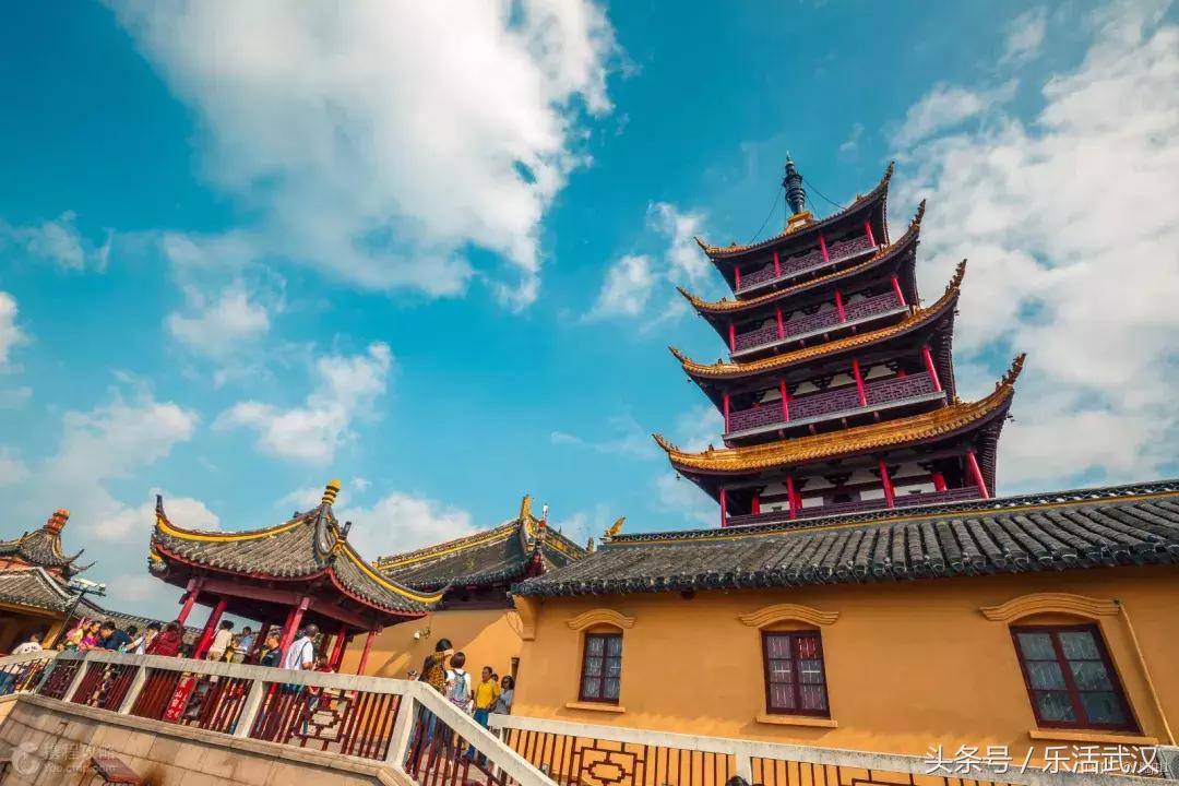 最近从武汉出发的特价机票,武汉旅游4天3晚团购价含机票