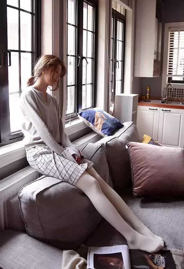 冬天露腿怎么穿袜子才不裂开,冬天如何露袜子