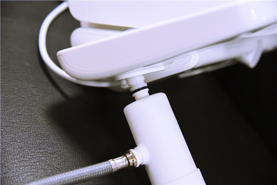 智能马桶盖热水冲洗和加热,智能即热冲洗马桶盖