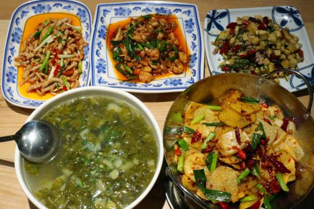 在贵阳花果园的上班族们，看了这篇文章，你确定还要点外卖？