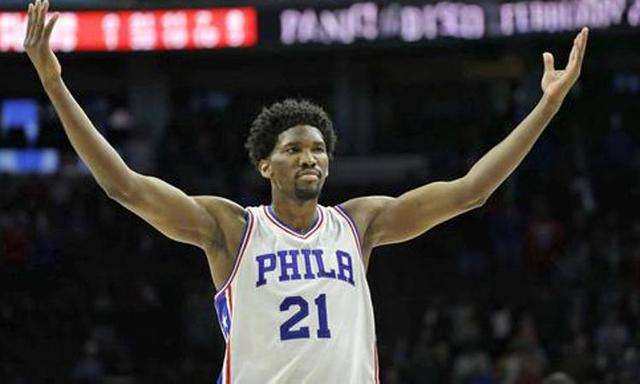 最强nba卡佩拉和考辛斯哪个厉害,最强nba卡佩拉考辛斯