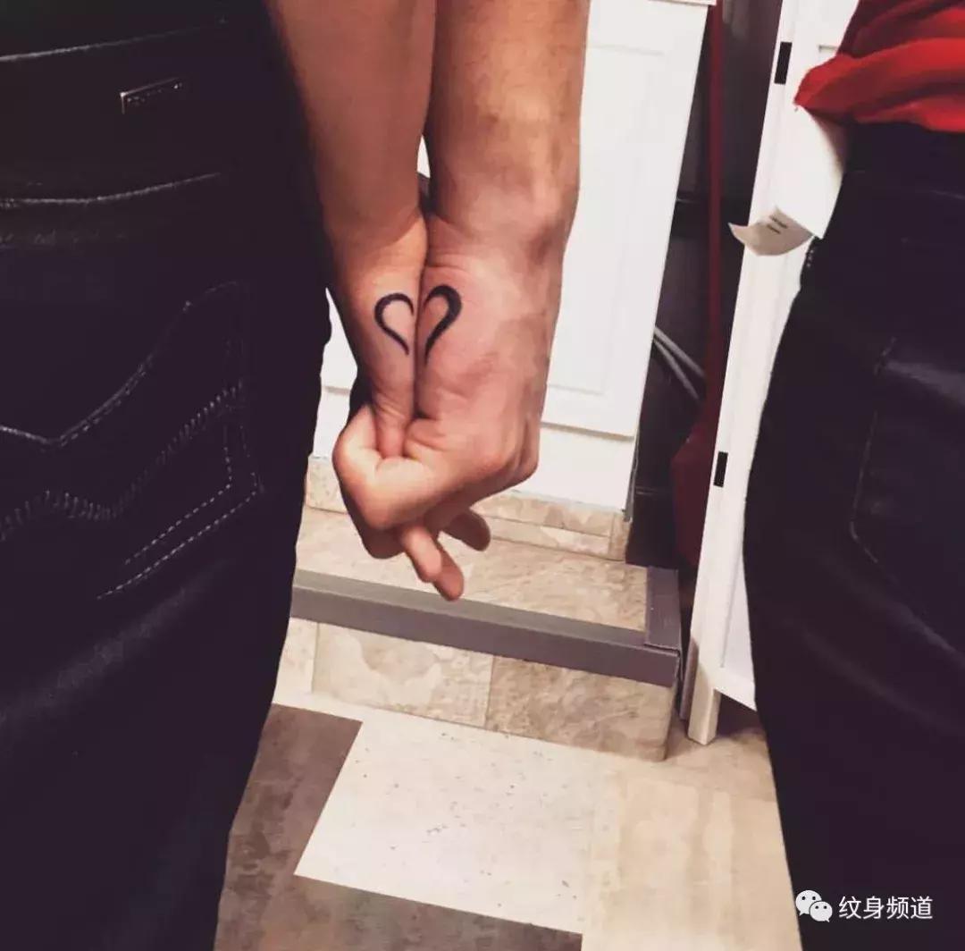 在你眼里纹身师应该是分手大师吧