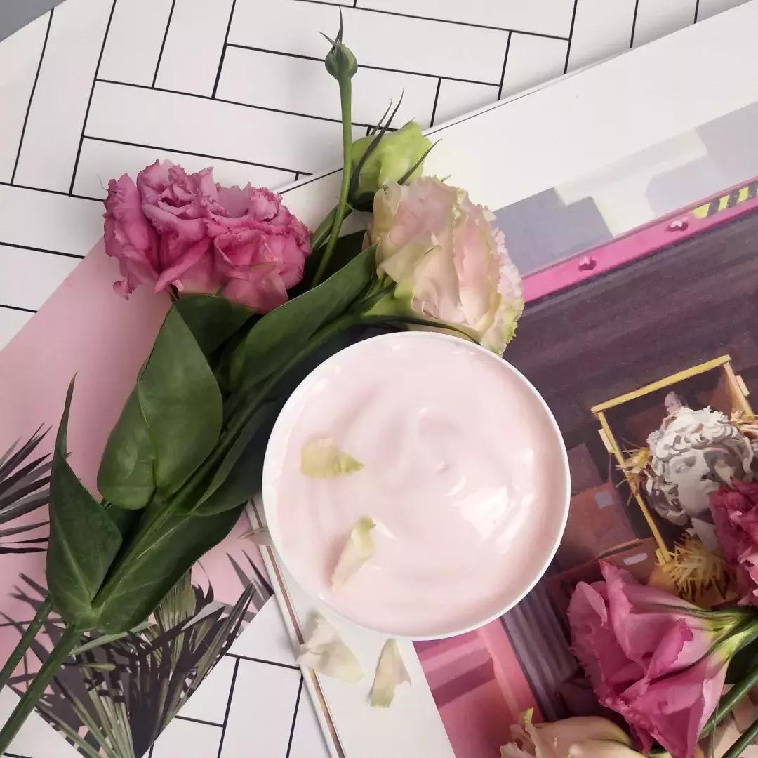 范冰冰袁咏仪敷面膜,范冰冰皮肤好到没皱纹